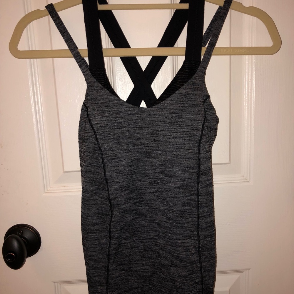 lululemon gray tank top